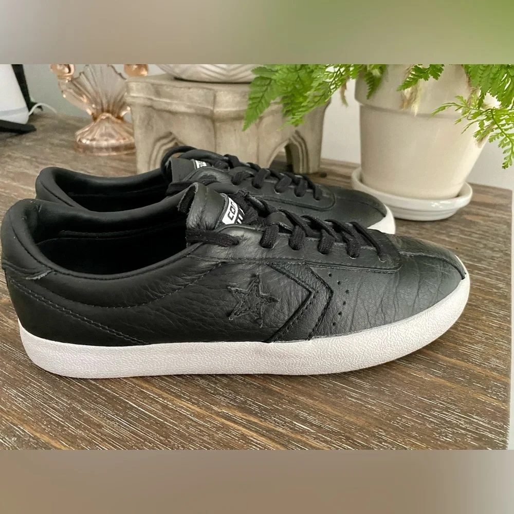 Converse All Star Breakpoint OX‎ Leather Sneakers-Black/Wht Womens Sz 7/Boys 4.5